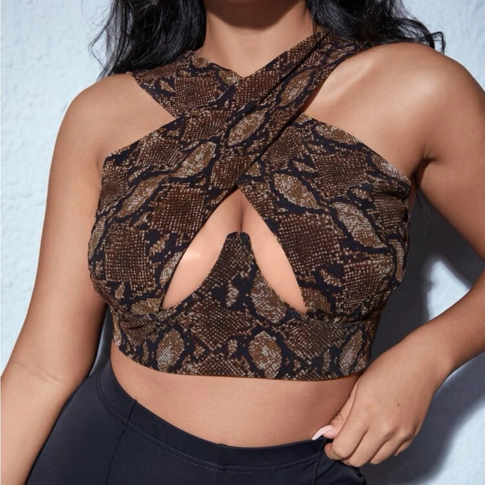 Plus Snakeskin Print Cut Out Front Crop Tank Top